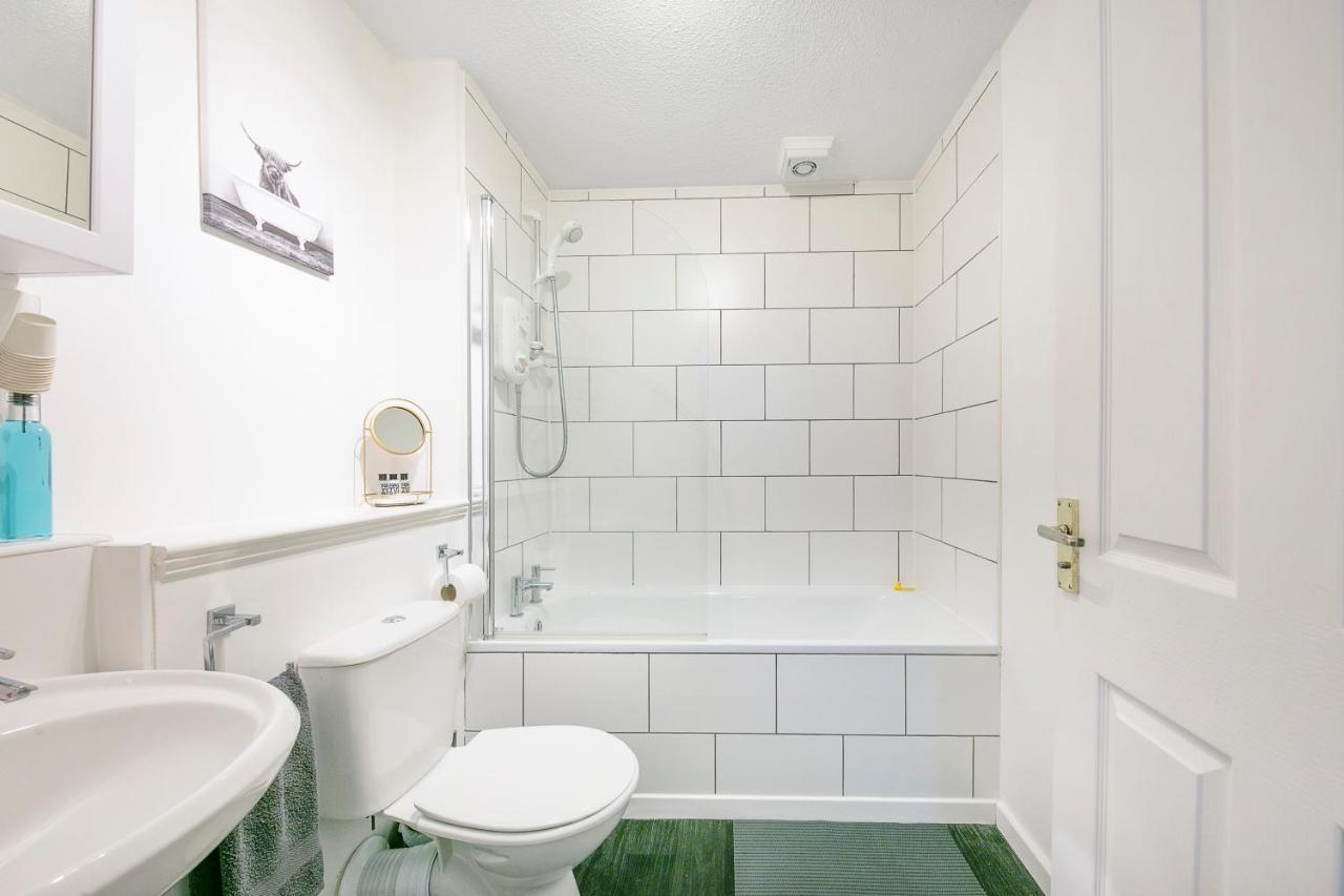 Castle Terrace - Grampian Lettings Ltd Apartment Абърдийн Екстериор снимка